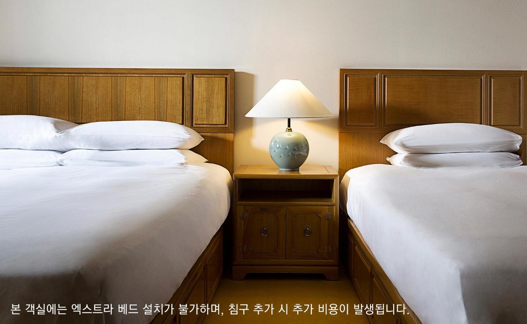 The Shilla Jeju Hotel Seogwipo Room photo